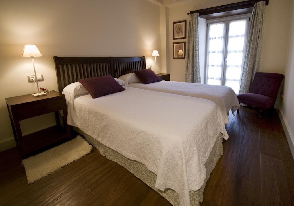 Las Casas Rurales Huerta San Benito Villamayor  Chambre photo